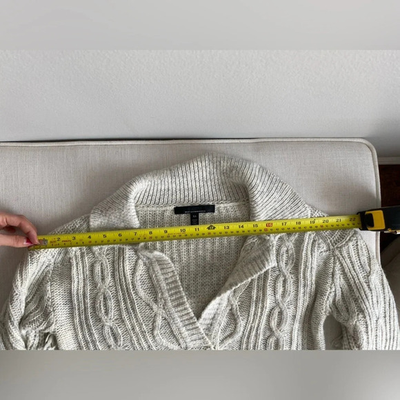 WHITE House Black Market Oversized Polo Sweater with Fringe Size XS - Picture 10 of 16